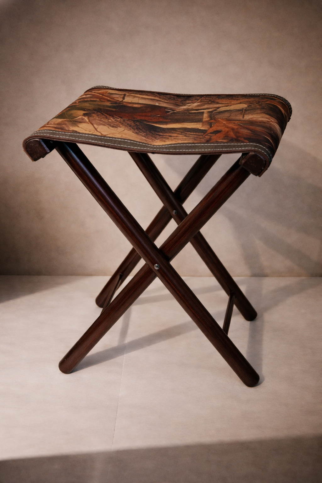 The Huntsman Woodland Seat